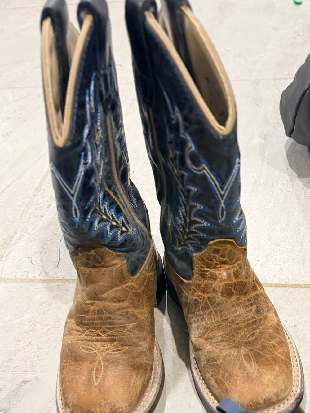 Ariat Kids Two-Tone Brown and Navy Western Boots